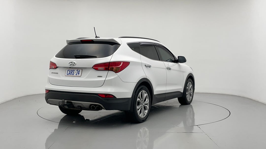 2015 Hyundai Santa Fe Highlander Crdi (4x4), Automatic, 127312 km, Right Back Diagonal (45- Degree) View