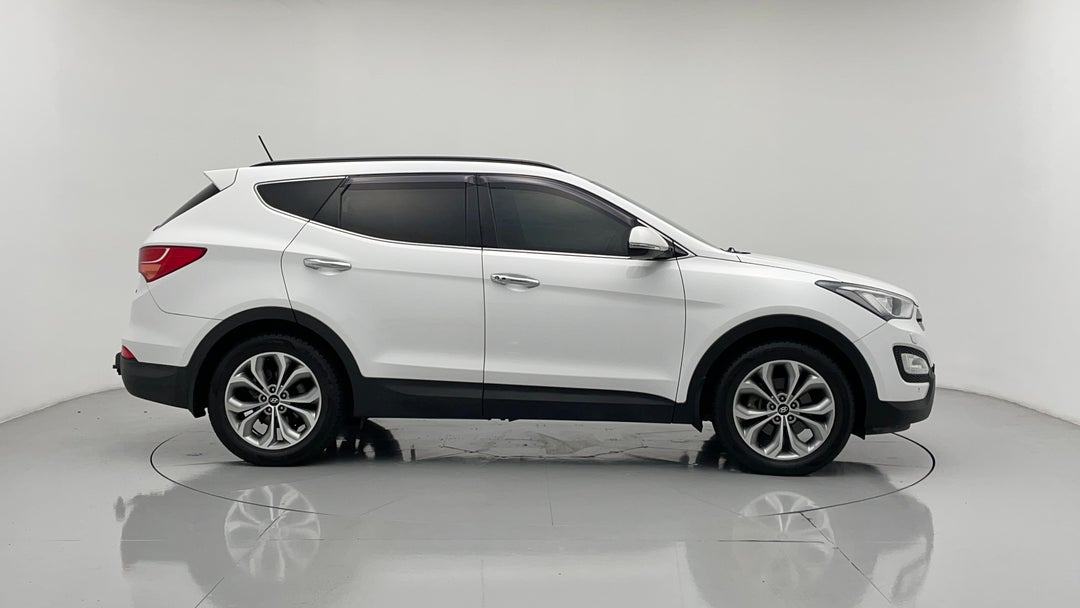 2015 Hyundai Santa Fe Highlander Crdi (4x4), Automatic, 127312 km, Right Side View