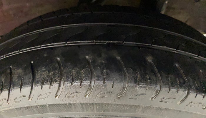 2018 Honda Amaze 1.2L I-VTEC V, Petrol, Manual, 19,663 km, Left Rear Tyre Tread