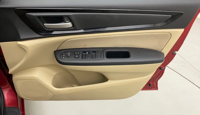2018 Honda Amaze 1.2L I-VTEC V, Petrol, Manual, 19,663 km, Driver Side Door Panels Control