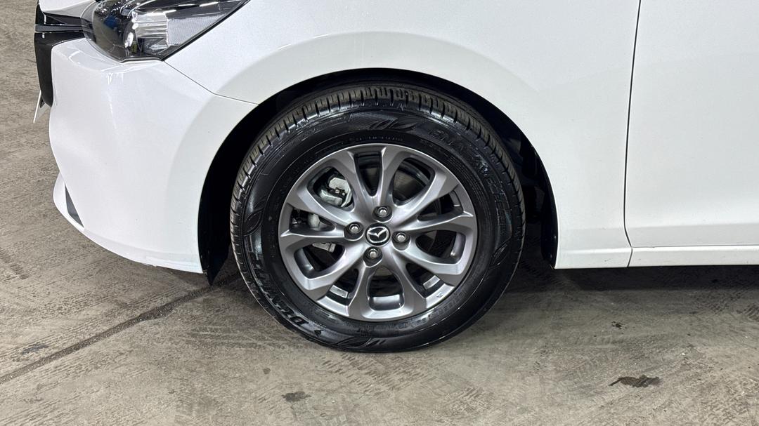 2024 Mazda Mazda2 G15 Pure, Automatic, 11805 km, Left Front Wheel