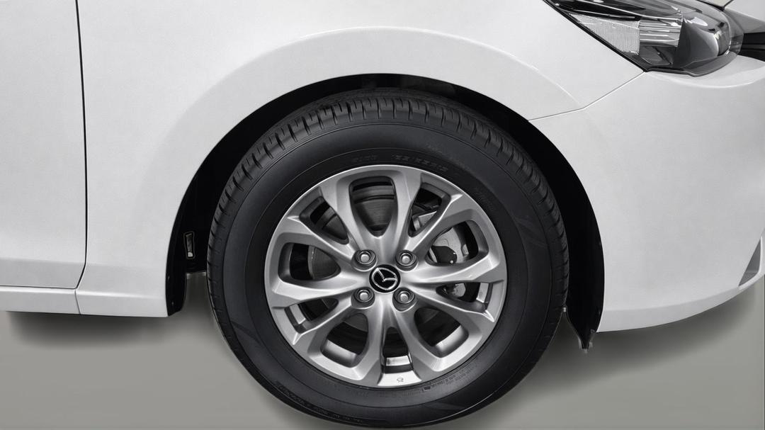 2024 Mazda Mazda2 G15 Pure, Automatic, 11805 km, Right Front Wheel