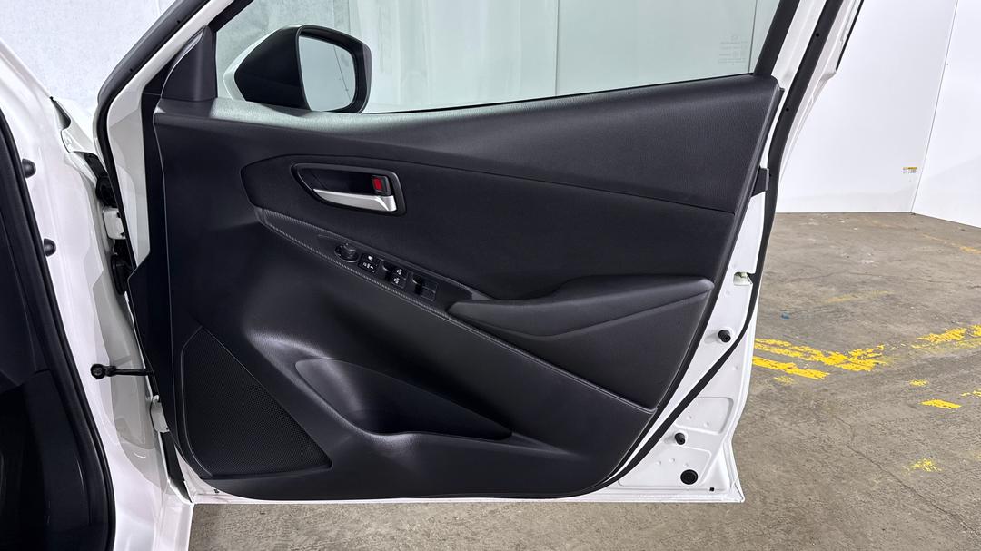 2024 Mazda Mazda2 G15 Pure, Automatic, 11805 km, Speaker View