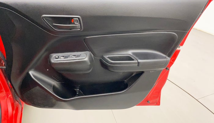 2019 Maruti Swift LXI, Petrol, Manual, 11,206 km, Driver Side Door Panels Control