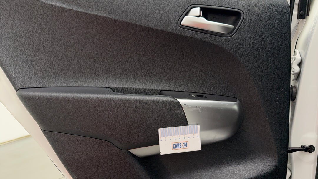 Door Interior Rear LHS Scuff