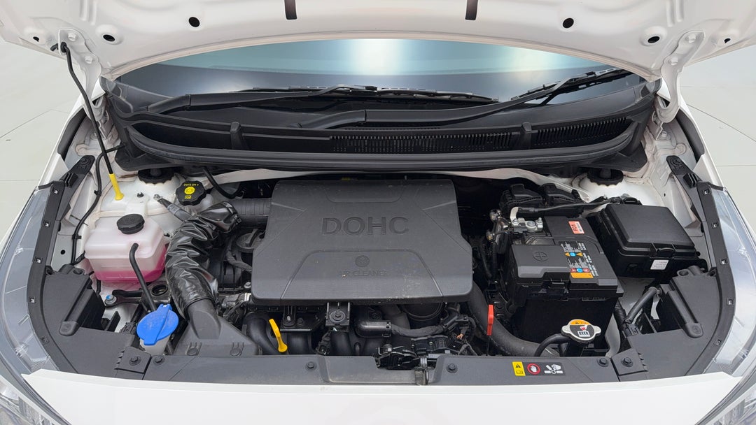Open Bonnet (Engine)