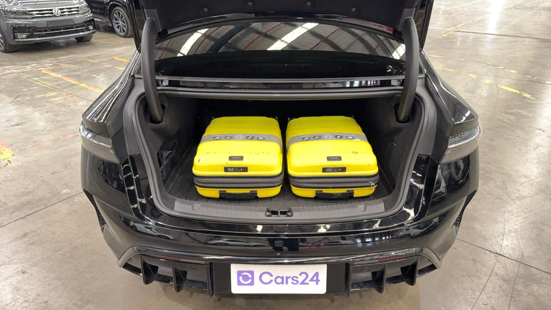 2023 Byd Seal Performance, Automatic, 18708 km, Boot Inside View with Luggage