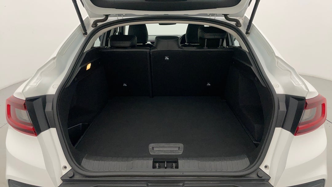 2023 Renault Arkana Zen, Automatic, 52953 km, Boot Inside View