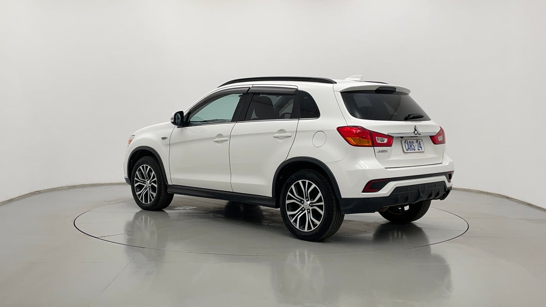 Left Back Diagonal (45- Degree) View