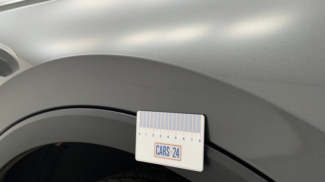 Quarter Panel Front RHS Guard Scratch