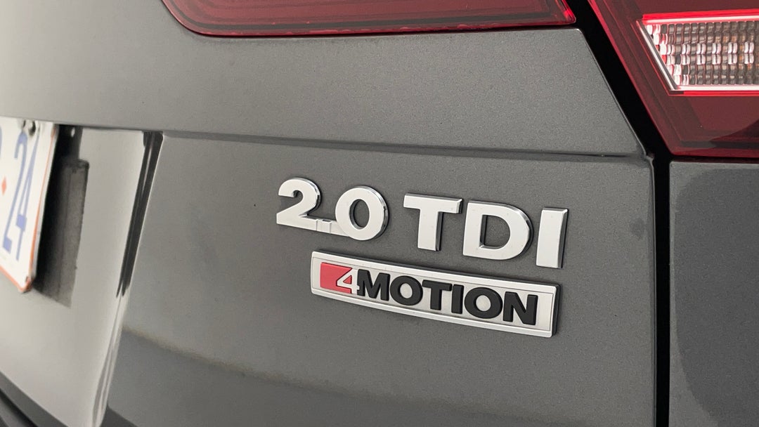 Badge (Boot Right Side)