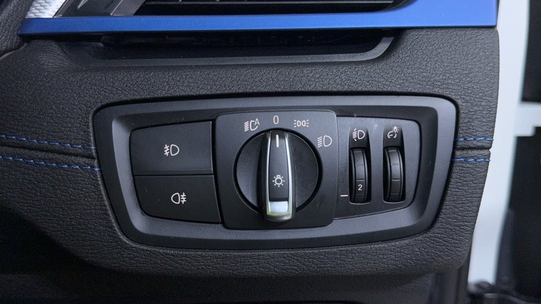 2019 BMW X1 sDrive 20i M Sport, Automatic, 36093 km, Utility Switches/Buttons