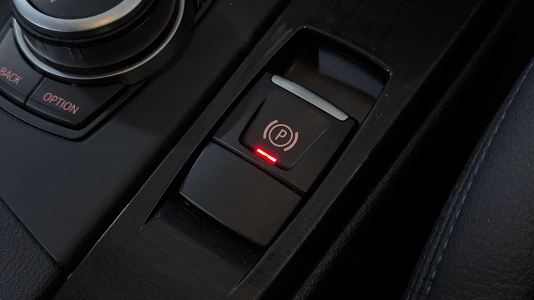 2019 BMW X1 sDrive 20i M Sport, Automatic, 36093 km, Handbrake