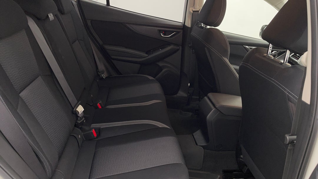 2018 Subaru Impreza 2.0i-l (awd), Automatic, 94497 km, Right Side Rear Door Cabin View