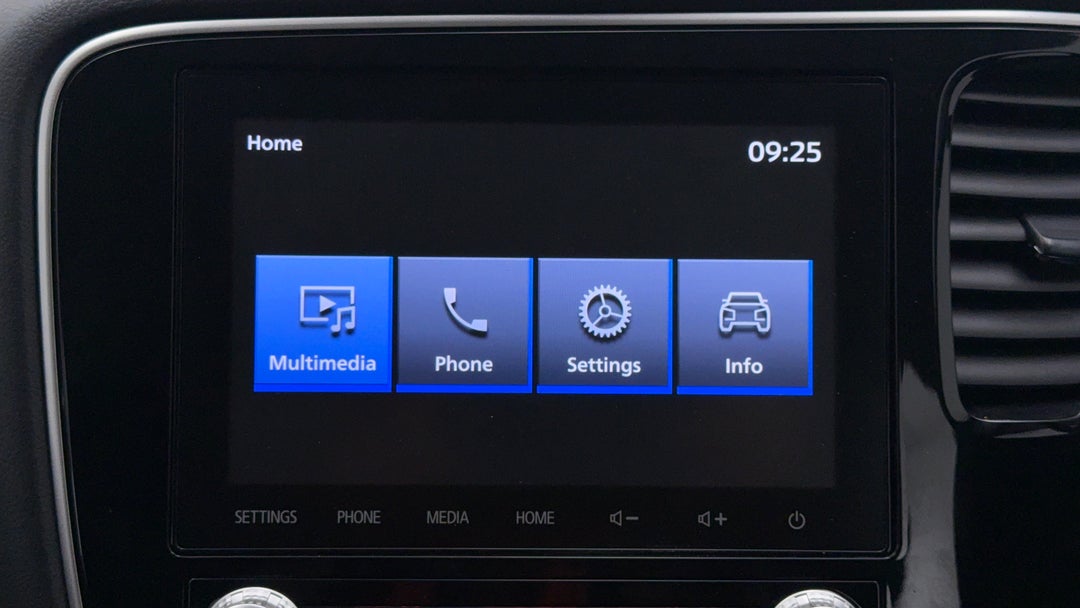 2021 Mitsubishi Outlander Es 5 Seat (2WD), Automatic, 101194 km, Infotainment System