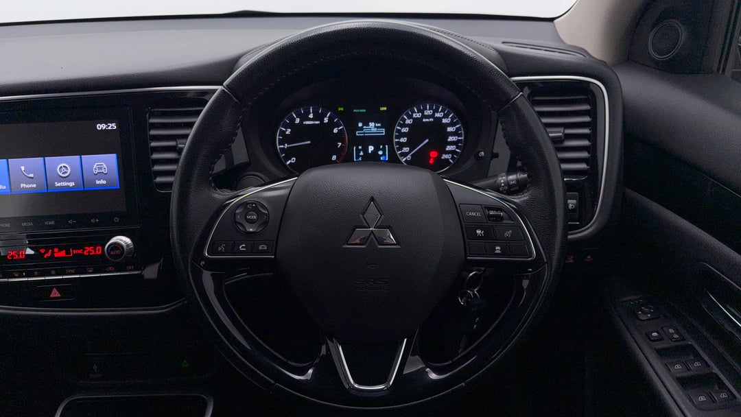 2021 Mitsubishi Outlander Es 5 Seat (2WD), Automatic, 101194 km, Steering Wheel Close-up