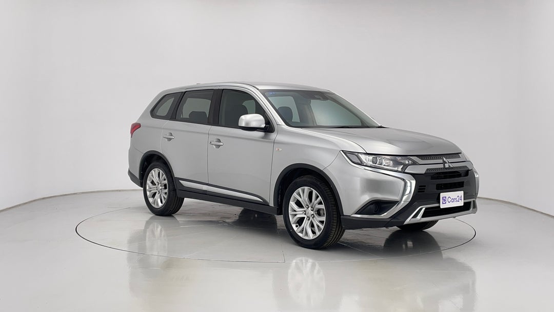 2021 Mitsubishi Outlander Es 5 Seat (2WD), Automatic, 101194 km, Right Front Diagonal (45- Degree) View