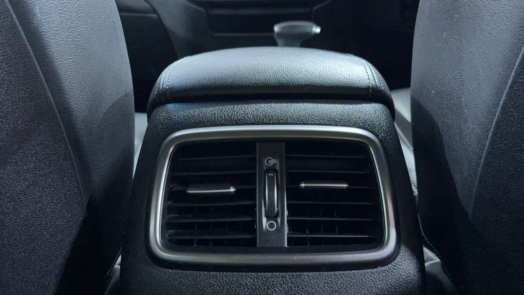 2018 Kia Sorento Sli (4x2), Automatic, 99739 km, Rear A/C Vent