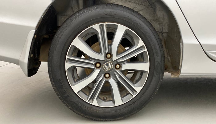 2017 Honda City V CVT, Petrol, Automatic, 43,106 km, Right Rear Wheel