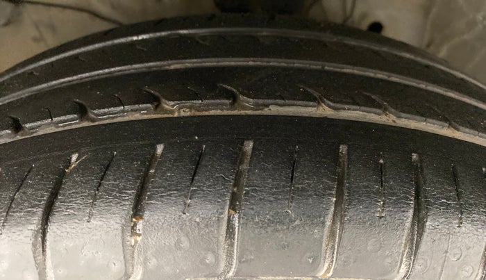 2017 Honda City V CVT, Petrol, Automatic, 43,106 km, Left Front Tyre Tread