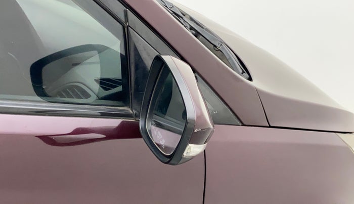 2011 Hyundai Verna FLUIDIC 1.6 VTVT SX, Petrol, Manual, 84,883 km, Right rear-view mirror - Minor scratches