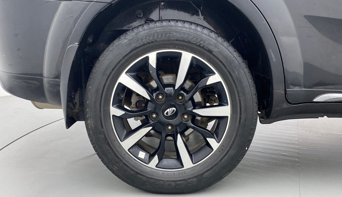 2018 Mahindra XUV500 W11 FWD, Diesel, Manual, 65,340 km, Right Rear Wheel