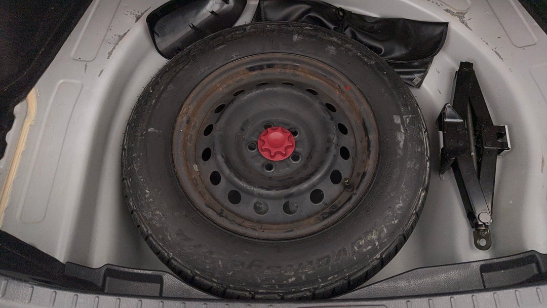 2016 Toyota Corolla Ascent, Automatic, 74380 km, Spare Wheel