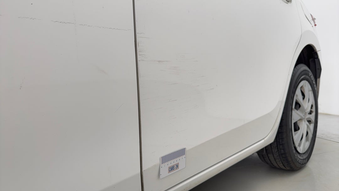 2016 Toyota Corolla Ascent, Automatic, 74380 km, Doors Rear LHS Scuff