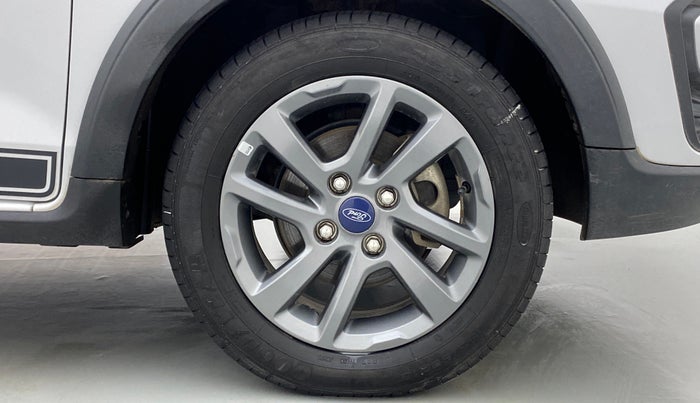 2019 Ford FREESTYLE TITANIUM 1.5 TDCI, Diesel, Manual, 20,046 km, Right Front Wheel
