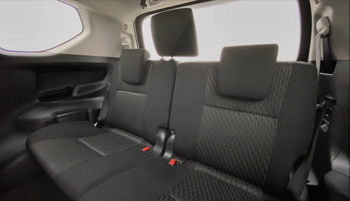 2018 Toyota Innova Crysta 2.4 GX 7 STR, Diesel, Manual, 26,221 km, Third Seat Row