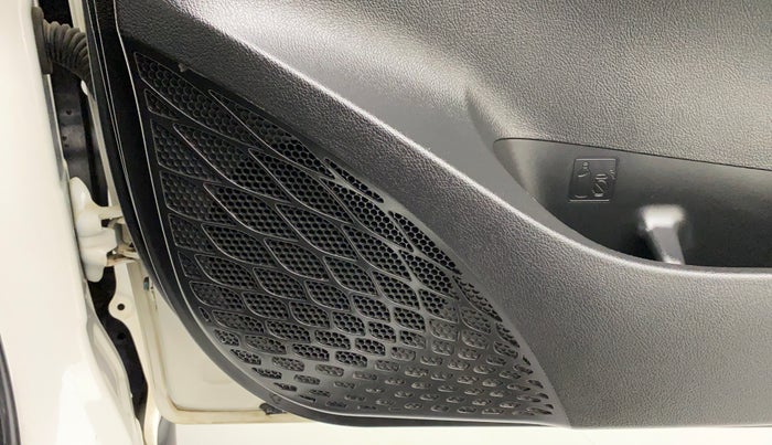 2018 Toyota Innova Crysta 2.4 GX 7 STR, Diesel, Manual, 26,221 km, Speaker