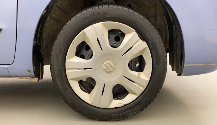 2010 Maruti Wagon R 1.0 VXI, Petrol, Manual, 68,231 km, Right Front Wheel
