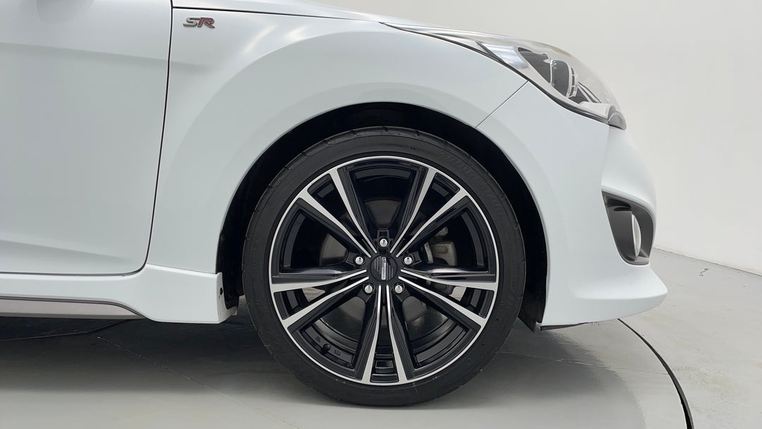 2017 Hyundai Veloster Sr Turbo, Manual, 56951 km, Right Front Wheel