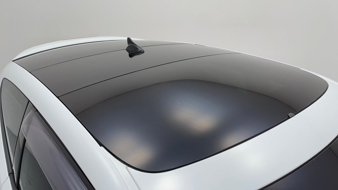 2017 Hyundai Veloster Sr Turbo, Manual, 56951 km, Roof/Sunroof View