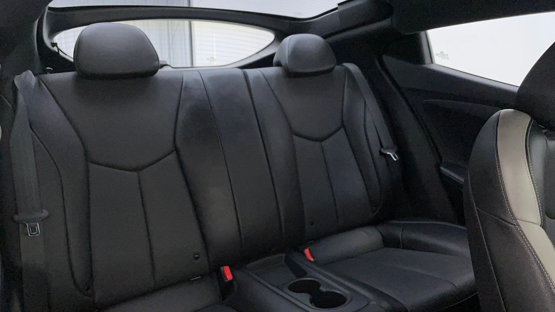 2017 Hyundai Veloster Sr Turbo, Manual, 56951 km, Right Side Rear Door Cabin View