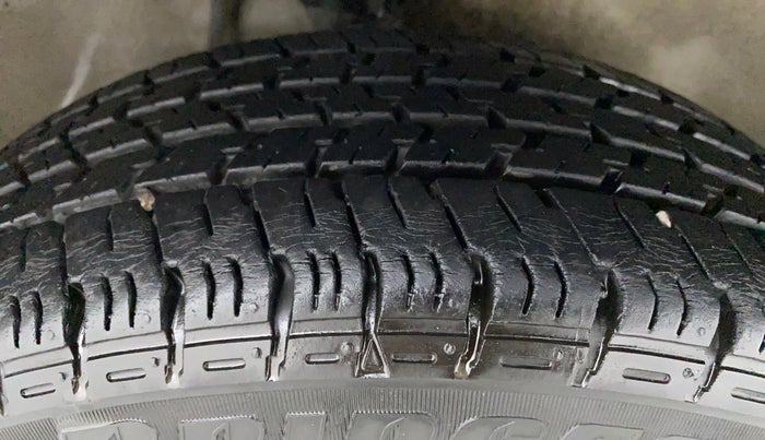2019 Maruti Alto K10 VXI P, Petrol, Manual, 16,116 km, Right Front Tyre Tread