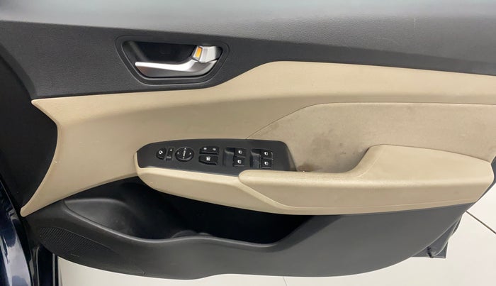 2021 Hyundai Verna SX 1.5 VTVT, Petrol, Manual, 16,809 km, Driver Side Door Panels Control