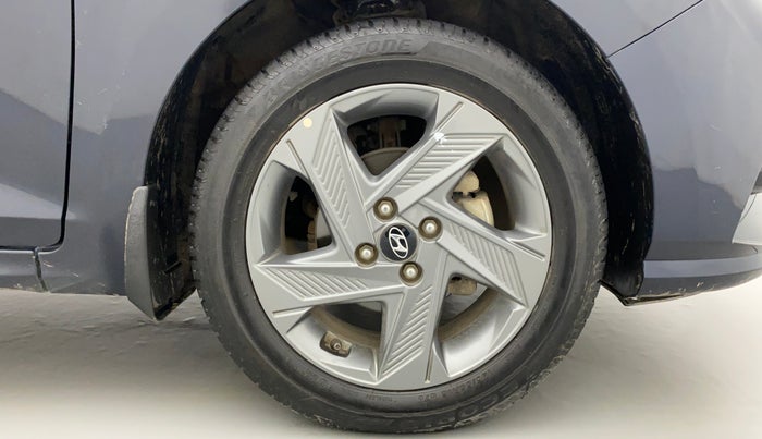 2021 Hyundai Verna SX 1.5 VTVT, Petrol, Manual, 16,809 km, Right Front Wheel