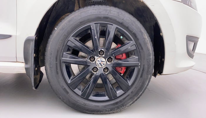 2013 Volkswagen Polo HIGHLINE1.2L DIESEL, Diesel, Manual, 95,429 km, Right Front Wheel