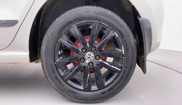2013 Volkswagen Polo HIGHLINE1.2L DIESEL, Diesel, Manual, 95,429 km, Left Rear Wheel