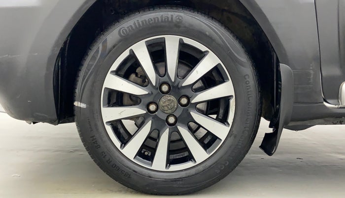 2015 Toyota Etios CROSS 1.4 GD, Diesel, Manual, 81,516 km, Left Front Wheel