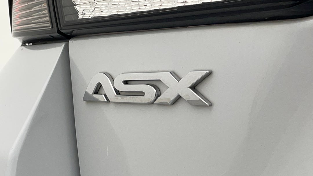 2022 Mitsubishi ASX Es (2wd), Automatic, 33646 km, Badge (Boot Left Side)