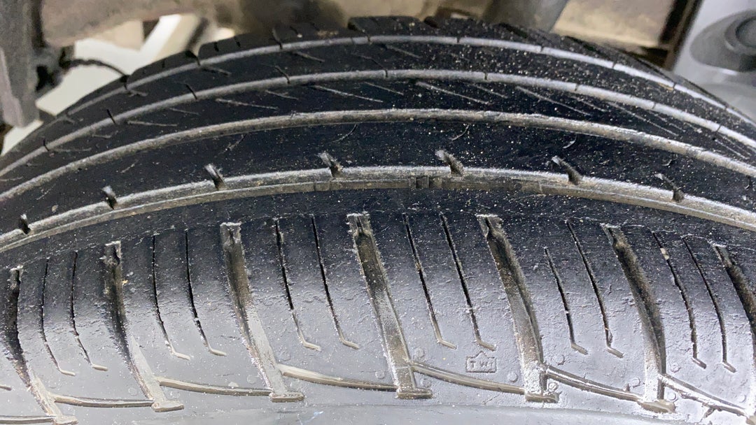Left Rear Tyre Tread