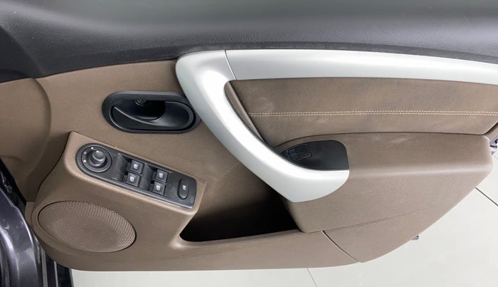2019 Renault Duster RXS 106 PS MT, Petrol, Manual, 43,395 km, Driver Side Door Panels Control