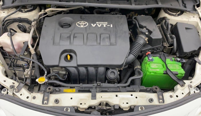 2013 Toyota Corolla Altis VL AT PETROL, Petrol, Automatic, 83,423 km, Open Bonet