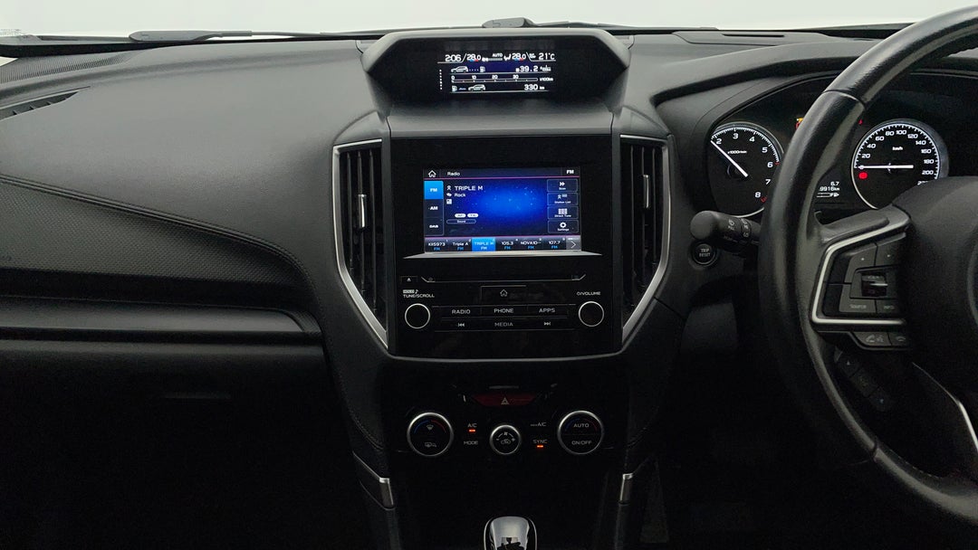 2020 Subaru Forester 2.5i (awd), Automatic, 49916 km, Center Console