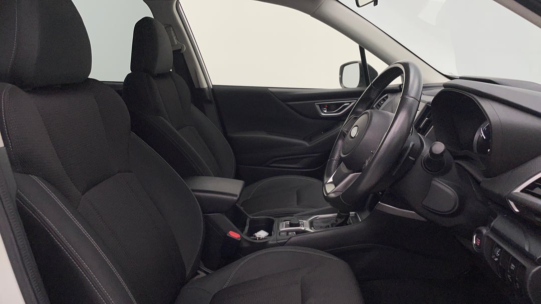 2020 Subaru Forester 2.5i (awd), Automatic, 49916 km, Right Side Front Door Cabin View