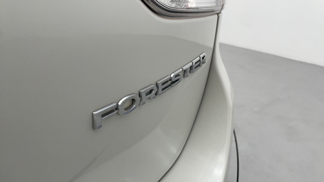 2020 Subaru Forester 2.5i (awd), Automatic, 49916 km, Badge (Boot Right Side)