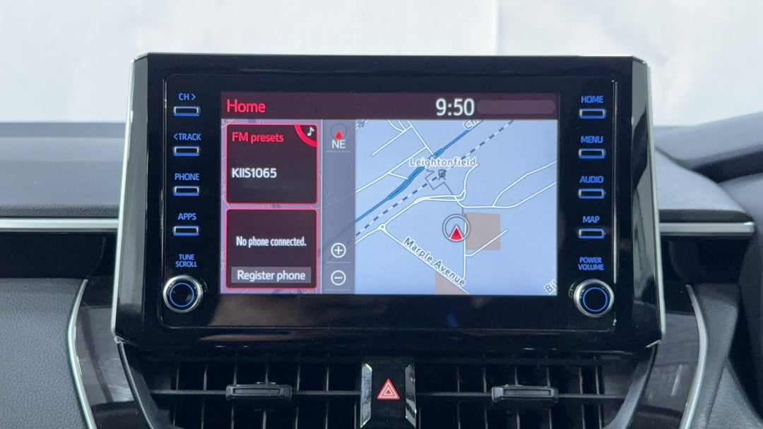 2020 Toyota Corolla Ascent Sport Hybrid, Automatic, 31270 km, Infotainment System