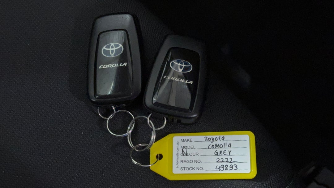 2020 Toyota Corolla Ascent Sport Hybrid, Automatic, 31270 km, Key Close-up